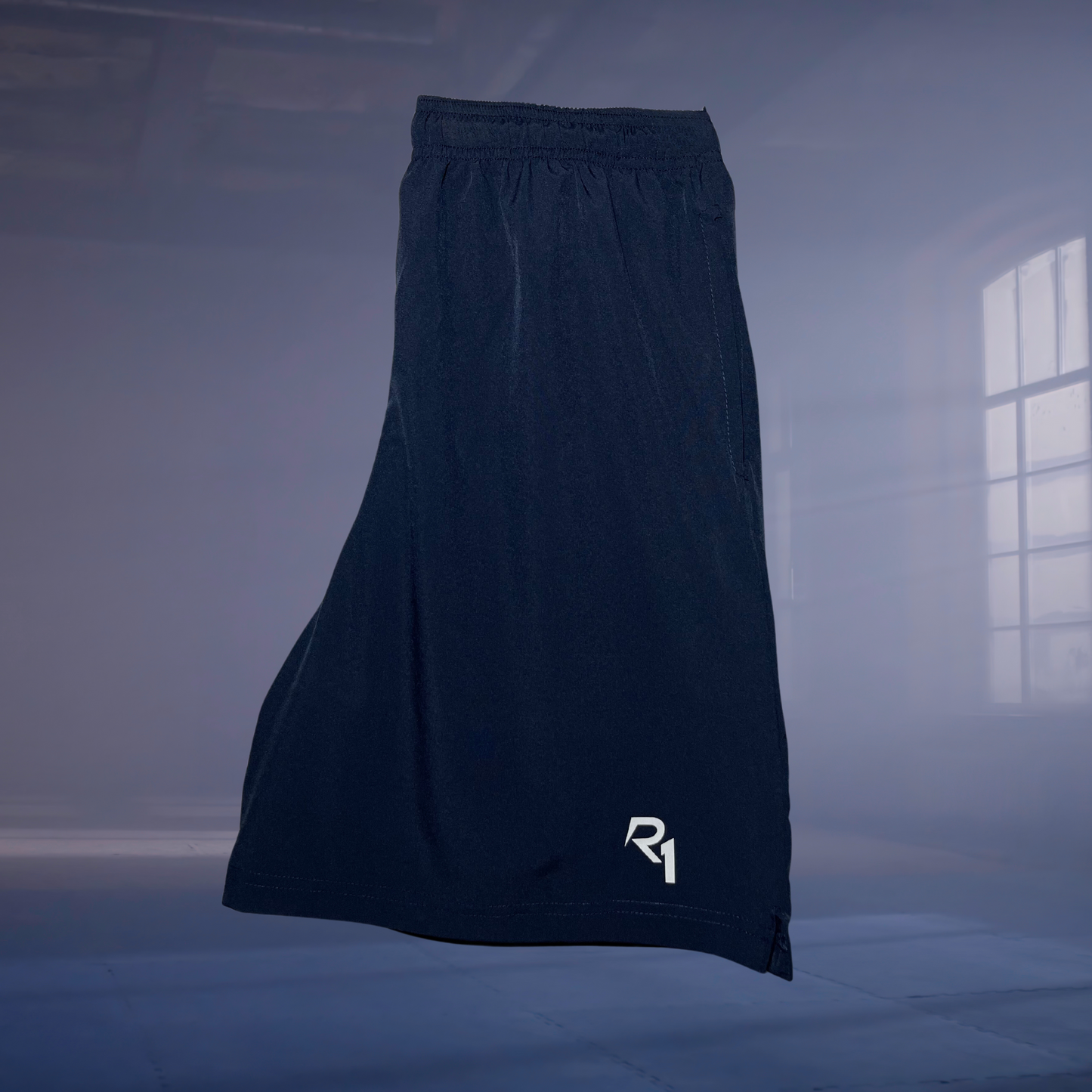 BASIC SHORT R1