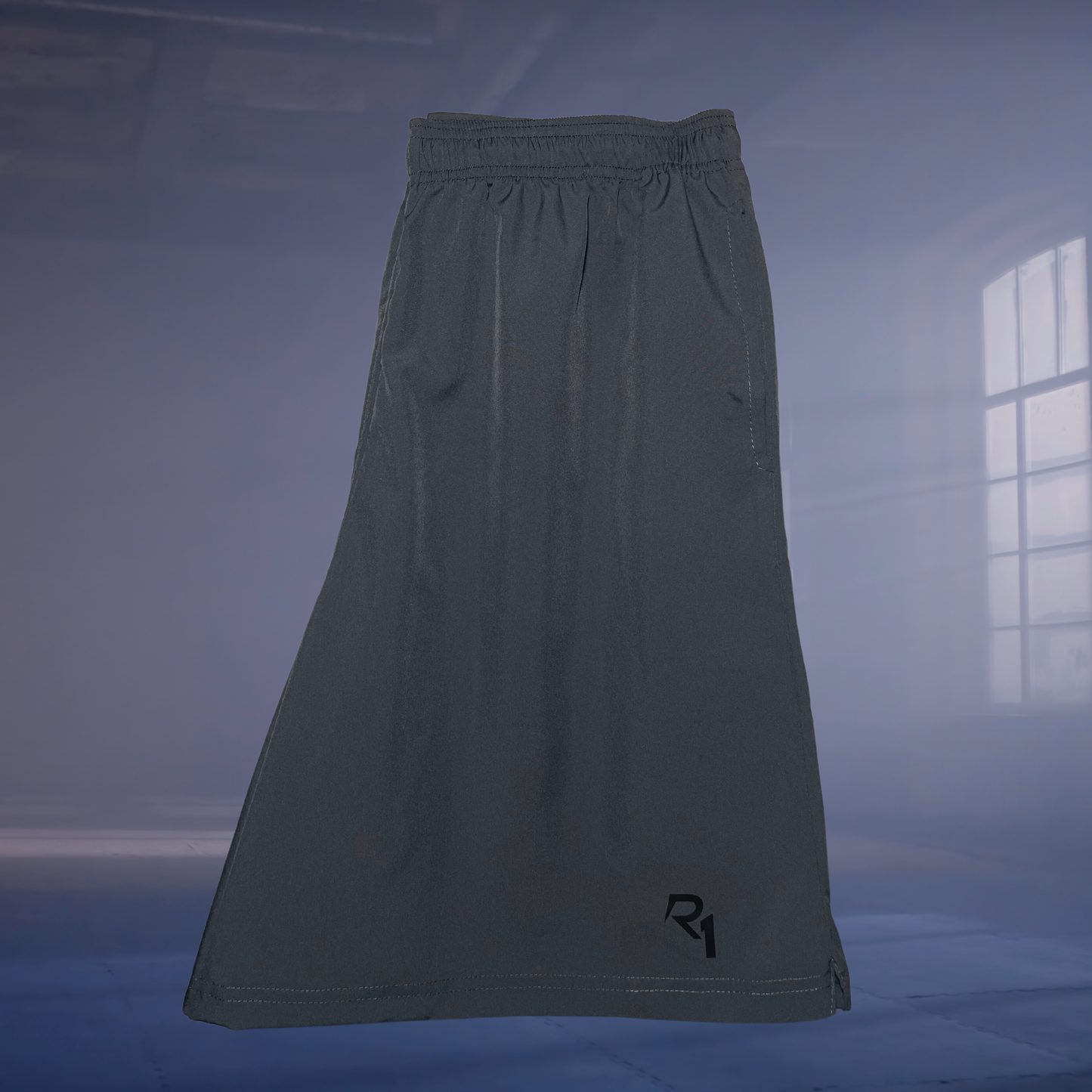 BASIC SHORT R1