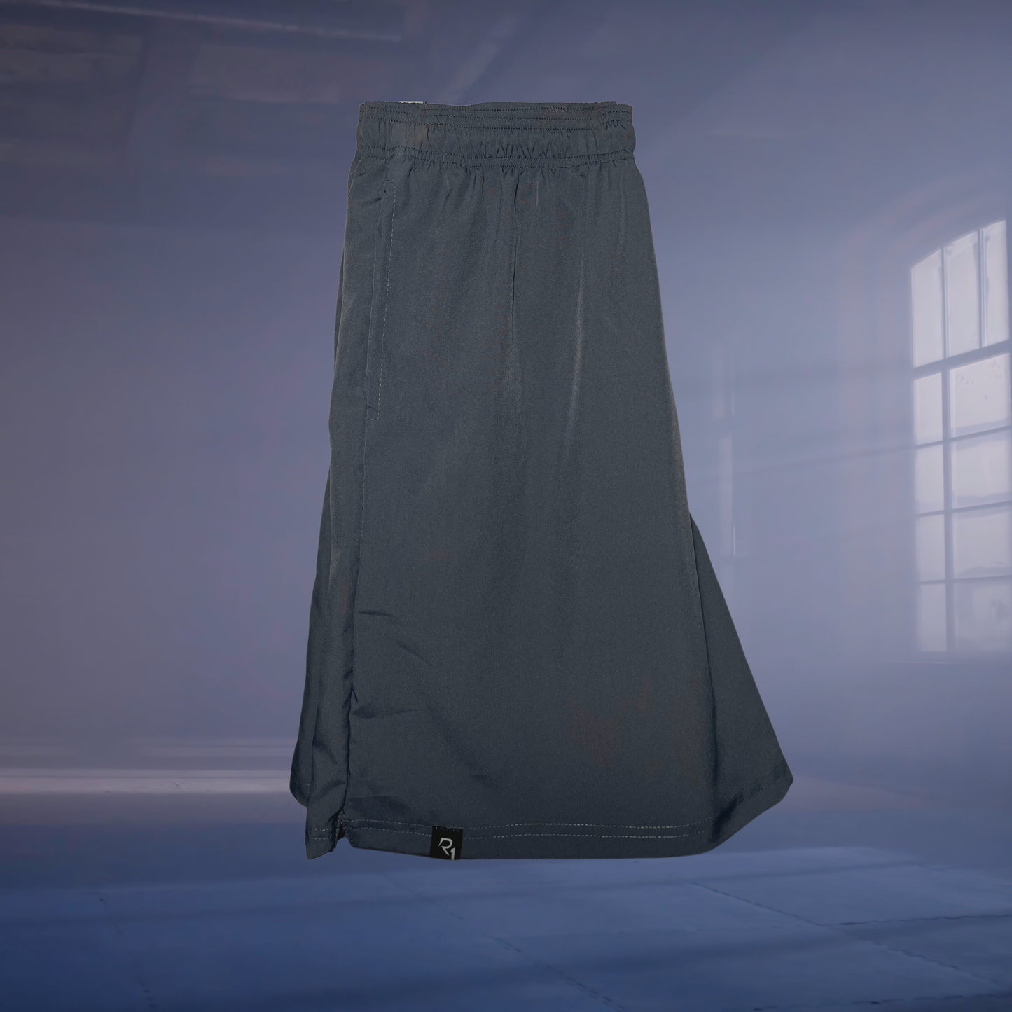 BASIC SHORT R1